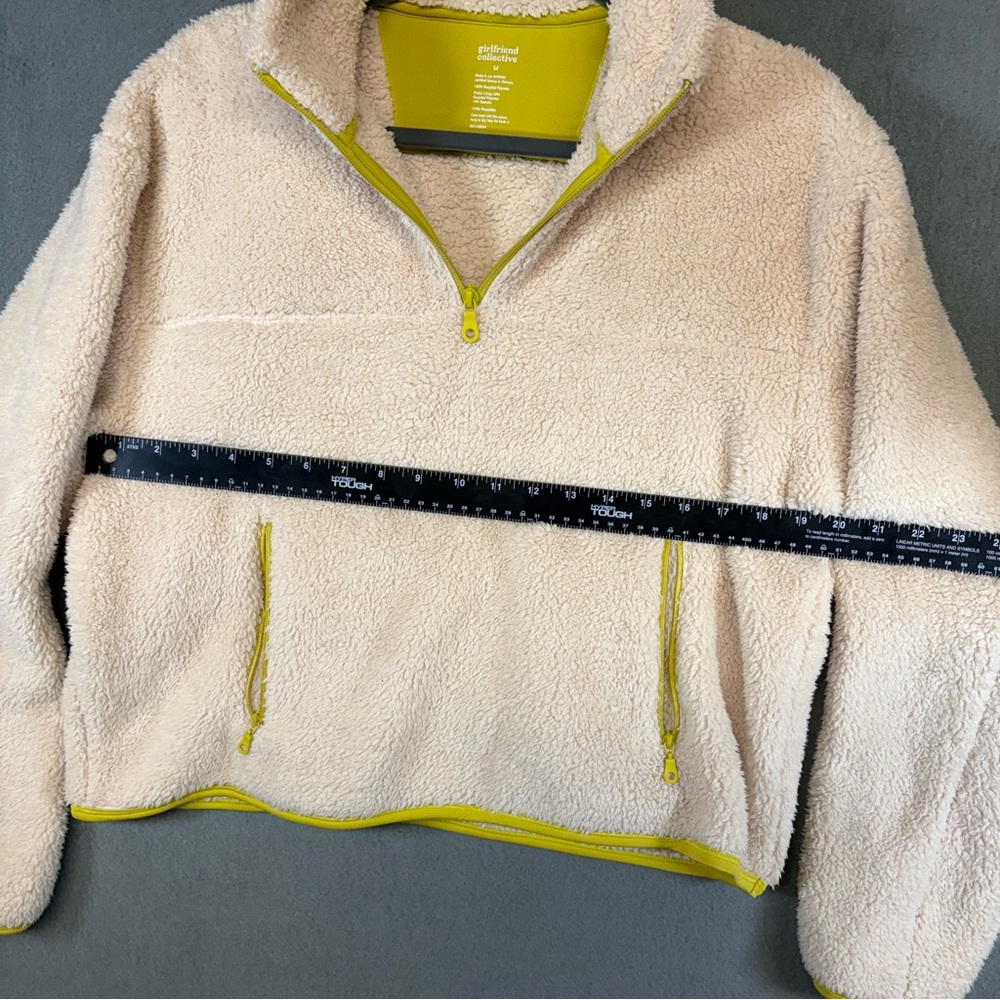 Girlfriend Collective Fleece Jacket Womens Medium Half 1/2 Zip Cream Sherpa Crop - Picture 4 of 6